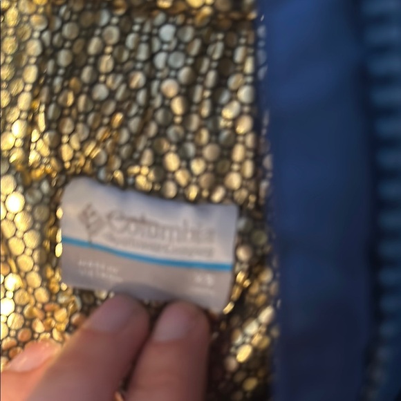 Columbia Blue Jumpsuit with Full-Length Legs and Bib-Style Design - Picture 9 of 11